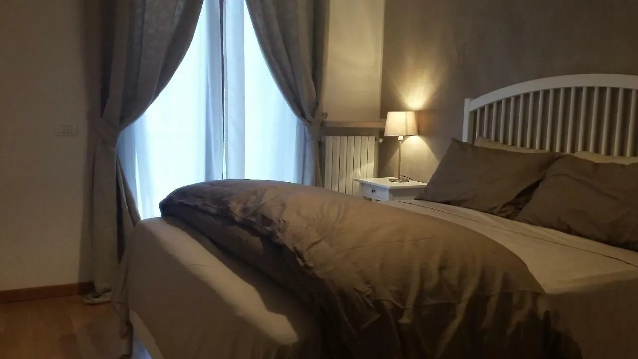 Bed and Breakfast Residenza Leon Castelnuovo del Garda 0*,  Italia