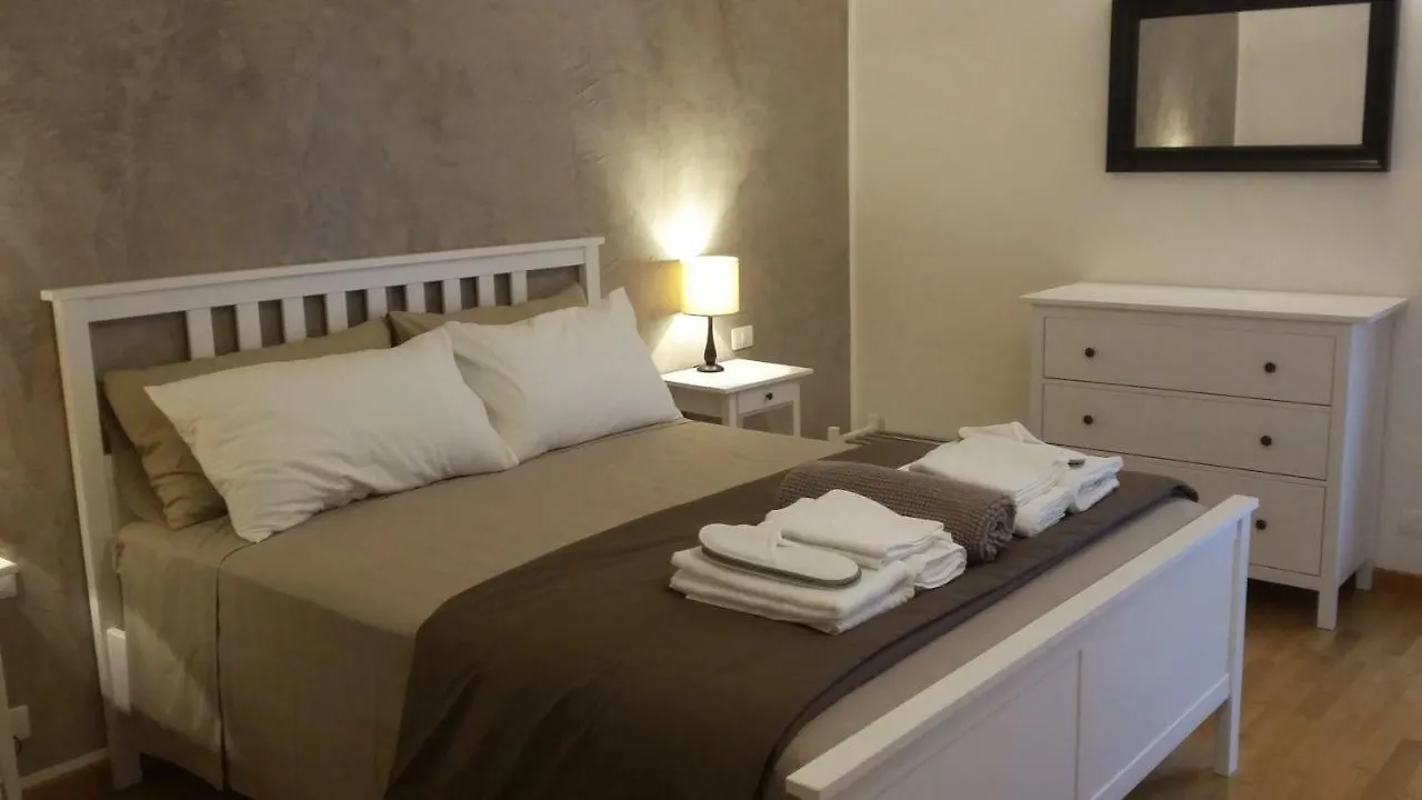 Bed & Breakfast Bed and Breakfast Residenza Leon Castelnuovo del Garda Italia